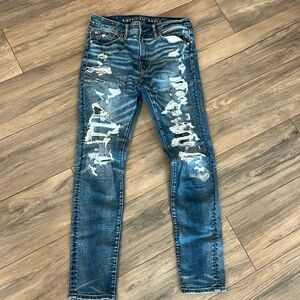 American eagle size 32x32 jeans Great condition with camouflage